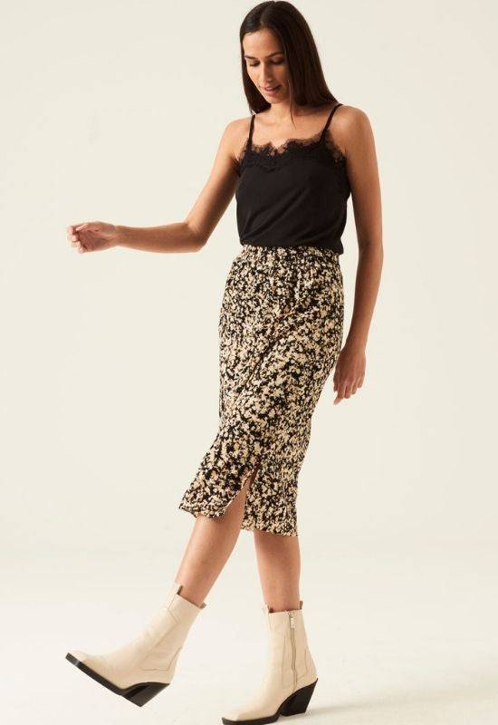The Daisy Garcia Allover Print Skirt - Your Style Your Story