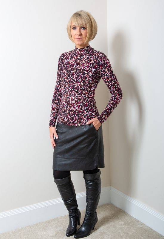 The Mia - Turtleneck Blouse with Allover Print - Your Style Your Story
