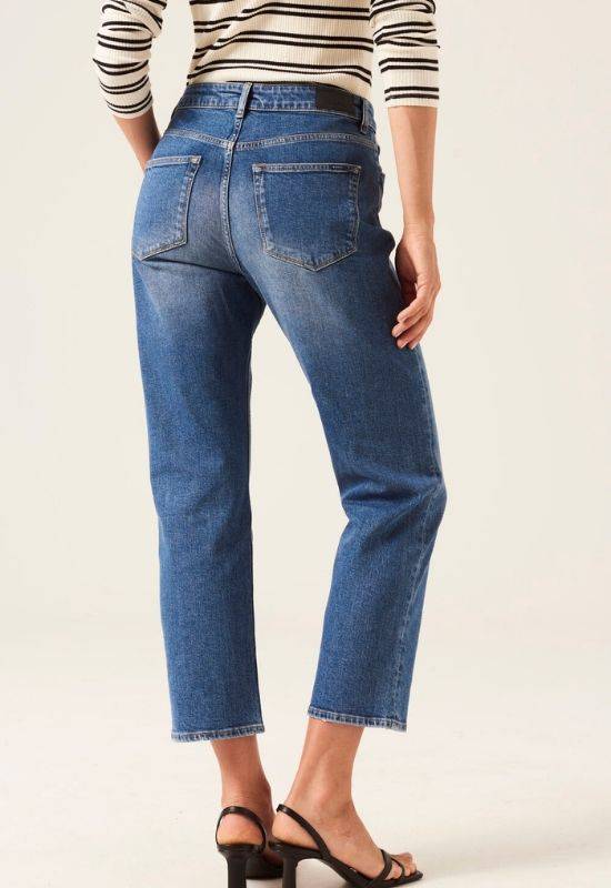 The Leah Garcia Straight Jeans - Your Style Your Story