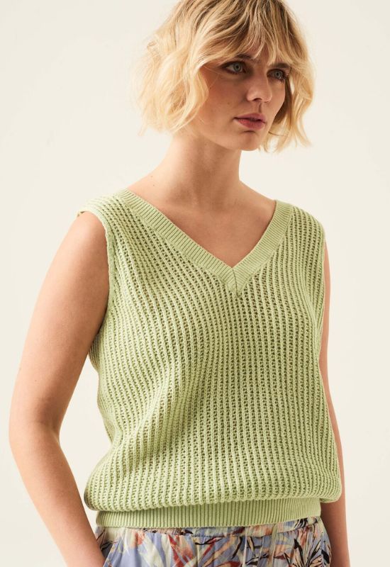 Garcia Light Green Sleeveless Knit - Your Style Your Story